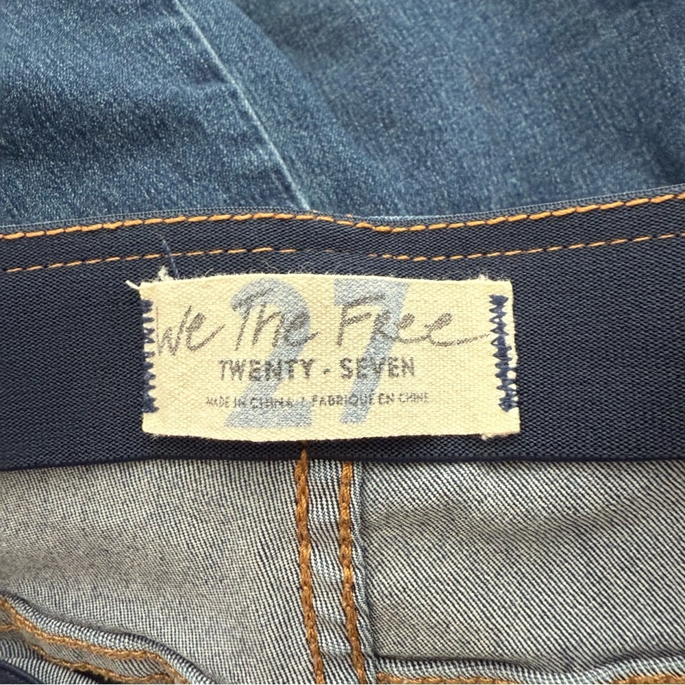 Free People We The Free Penny Pull-On Flare Jeans in Roll Of The Dice Size 27 - Picture 7 of 12